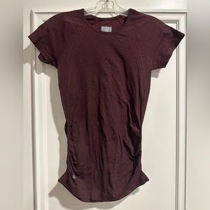 Athleta Maroon Top size xs